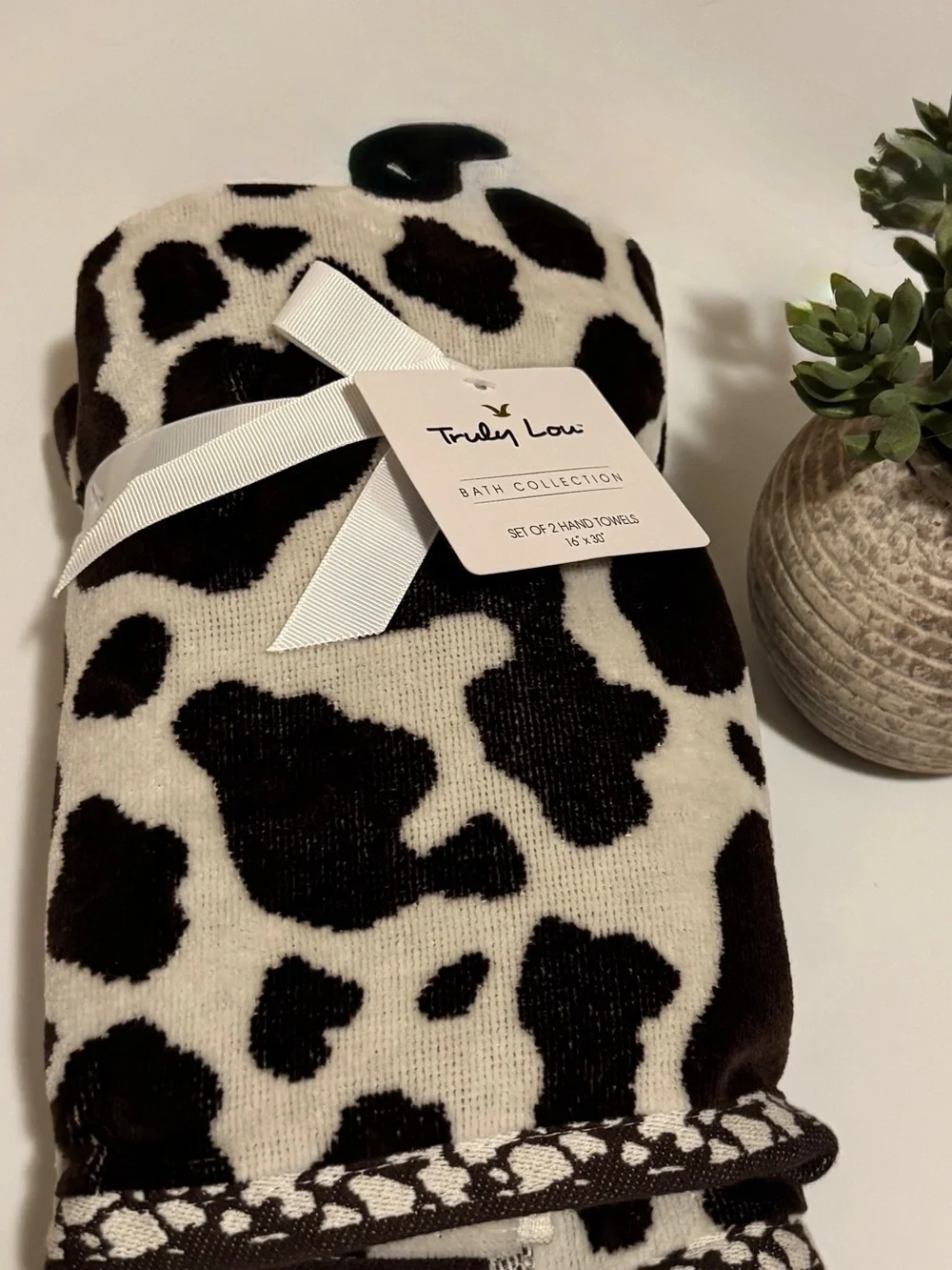 Truly Lou Hand Towel Set Cow Print Brown & Cream Soft Cotton Velour NWT